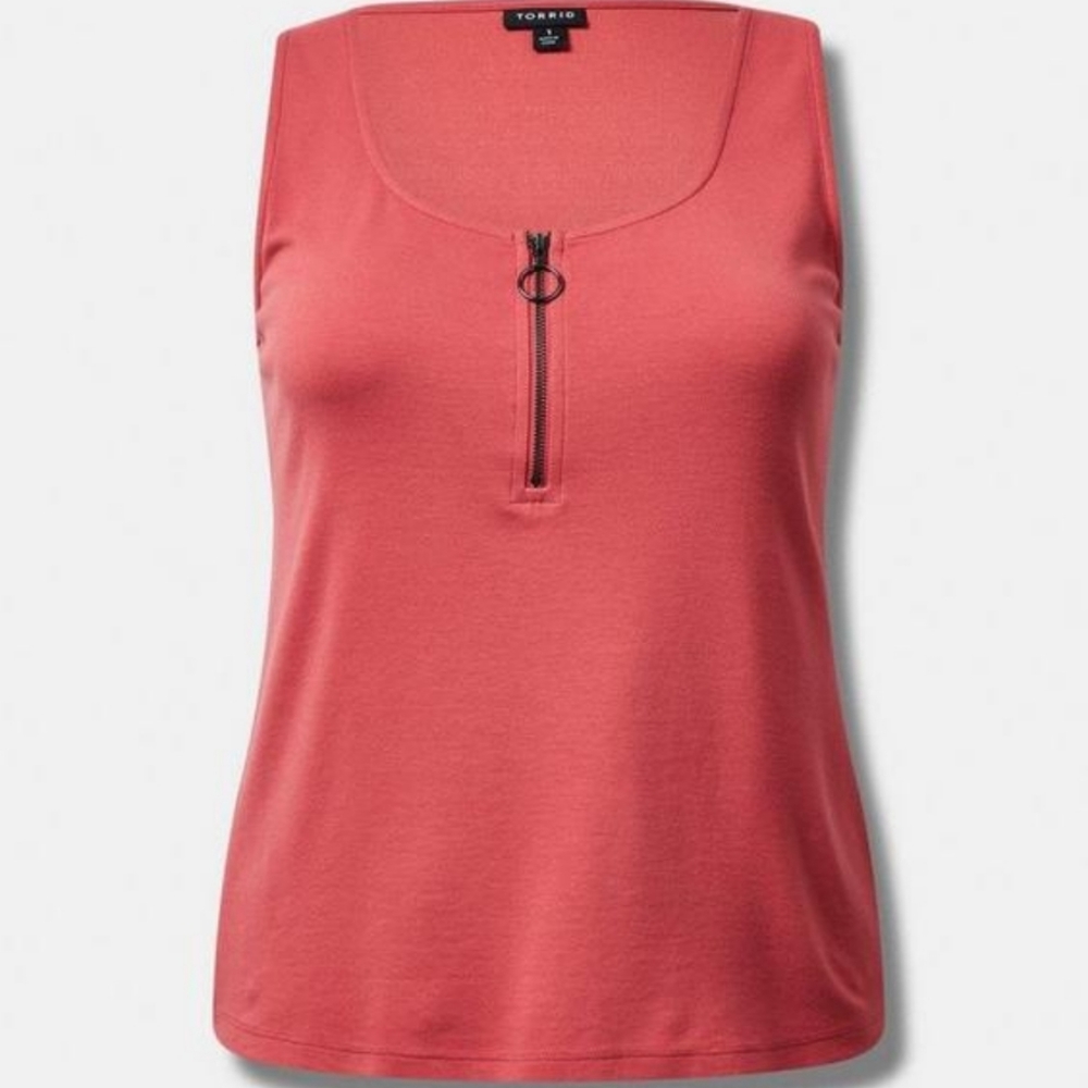 Torrid 🖤  zip up tank bnwt (#2)